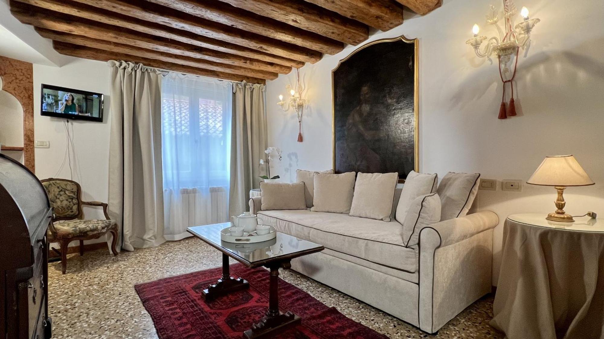 Fondamenta Nove Appartamento *